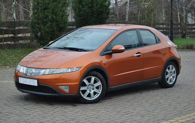 samochody osobowe Honda Civic cena 18900 przebieg: 136000, rok produkcji 2008 z Pyrzyce